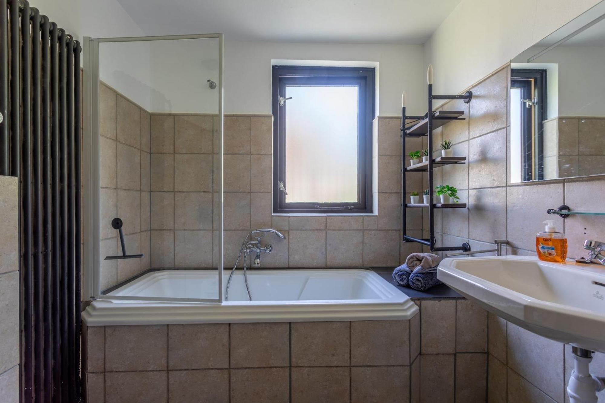 La Casa Pacha Mama Sauna En Hottub Ewijk エクステリア 写真